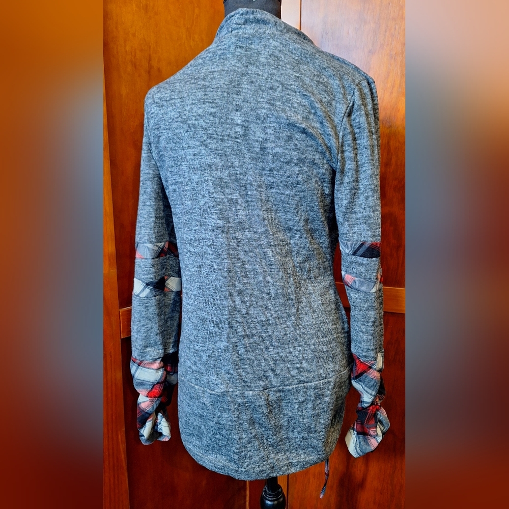 🎈DRESSFO sweater. Size 10 - Picture 4 of 6